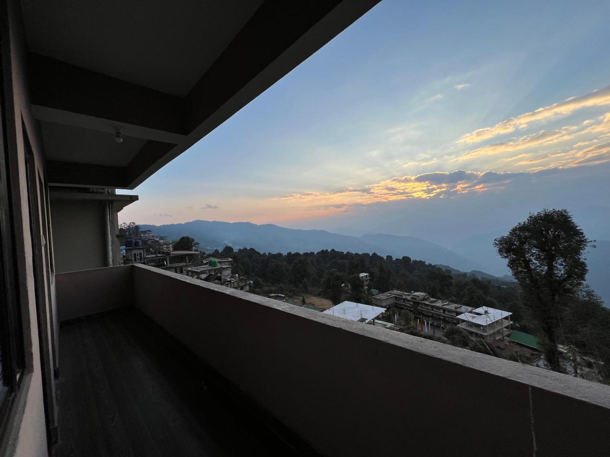 Hangkhim Homestay Ravangla Esterno foto