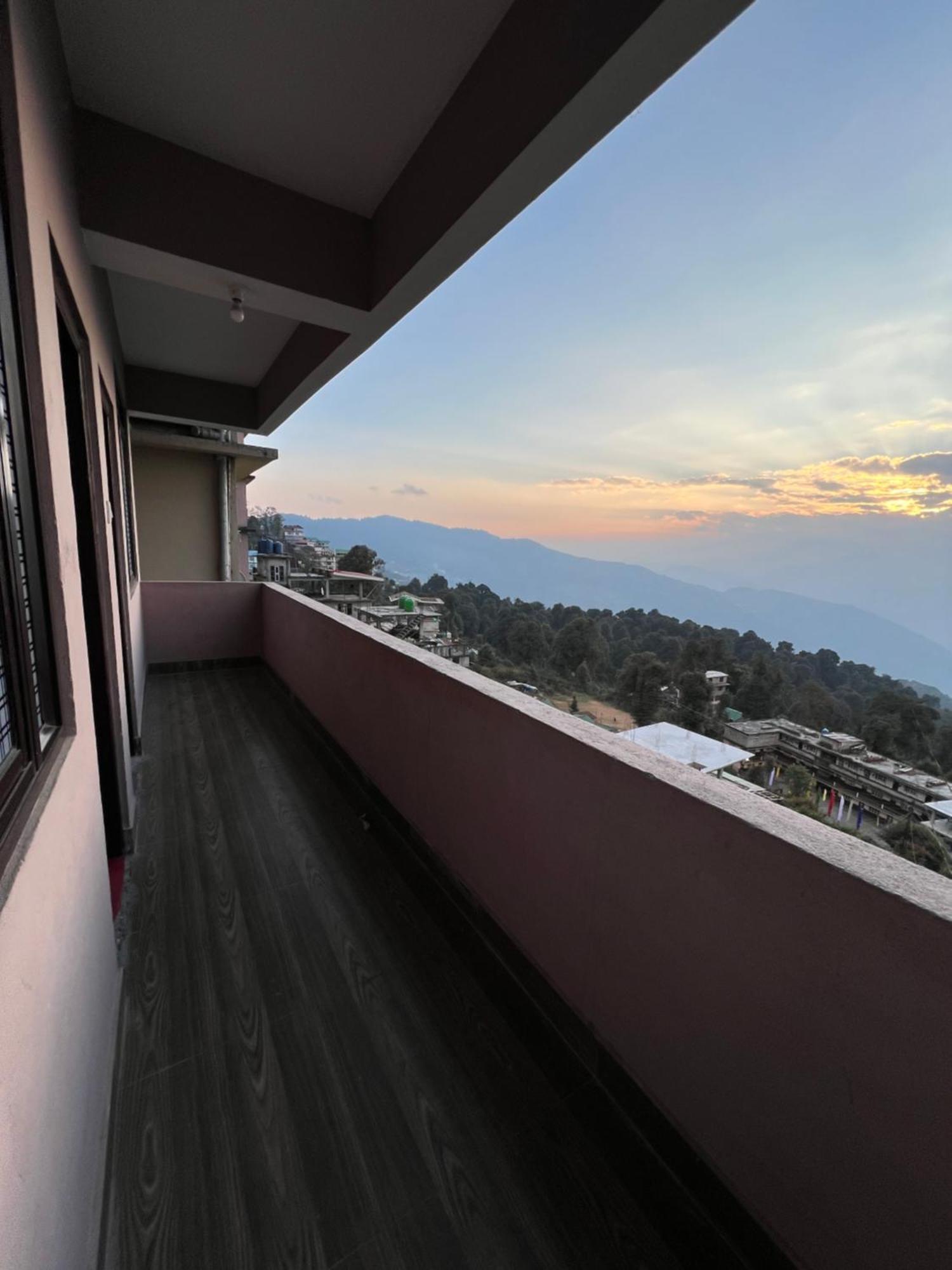 Hangkhim Homestay Ravangla Esterno foto